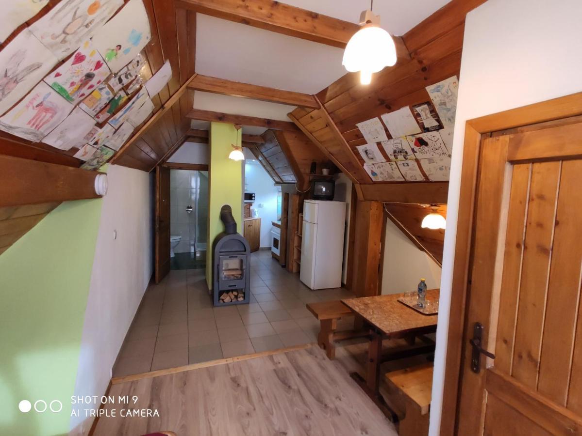 Apartament-Studio, Pokoje U Lucy Rabka-Zdrój Exterior foto