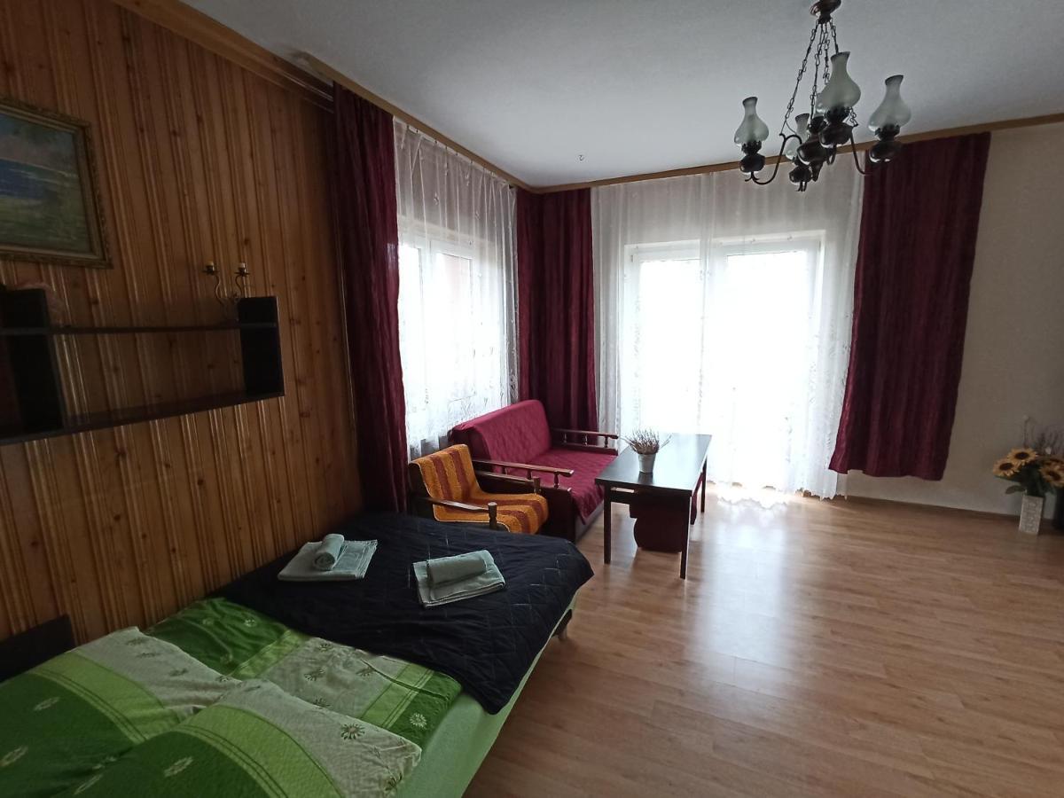 Apartament-Studio, Pokoje U Lucy Rabka-Zdrój Exterior foto